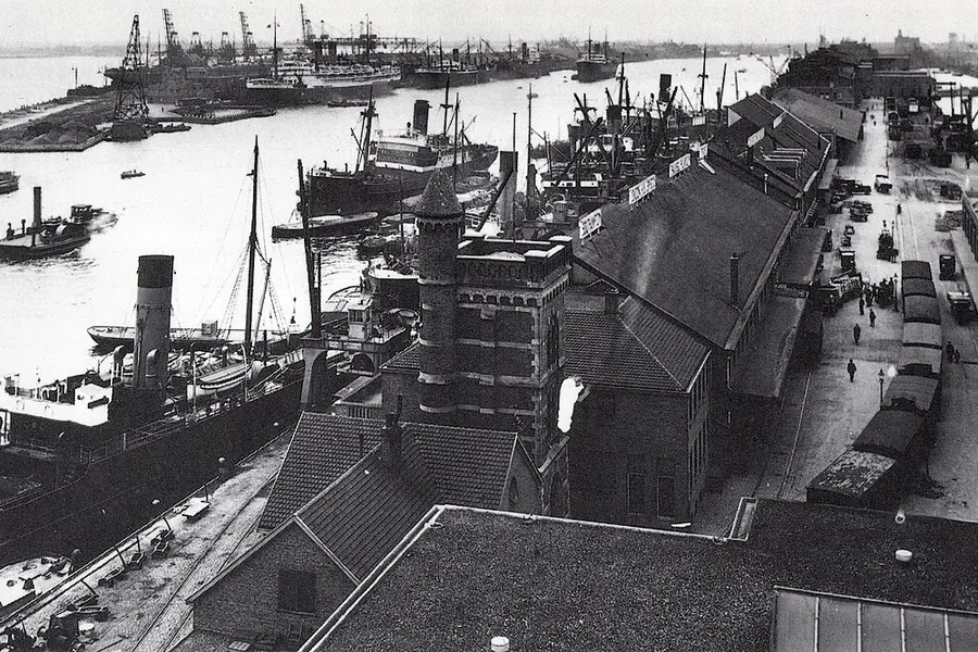 Eastern Docklands, Amsterdam