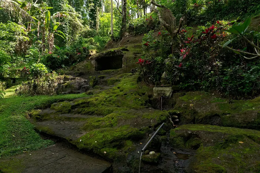 Goa Gajah, Bali
