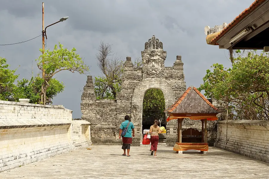 Pura Luhur Uluwatu, Bali