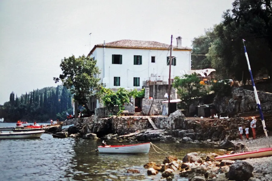 Kalami & the White House, Corfu
