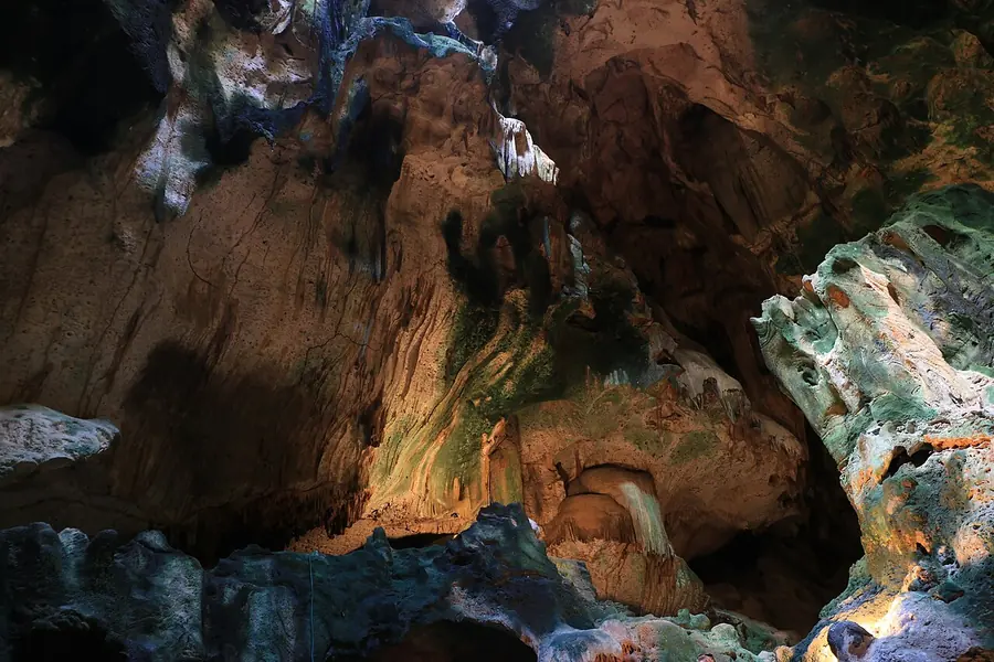 Hato Caves, Curacao