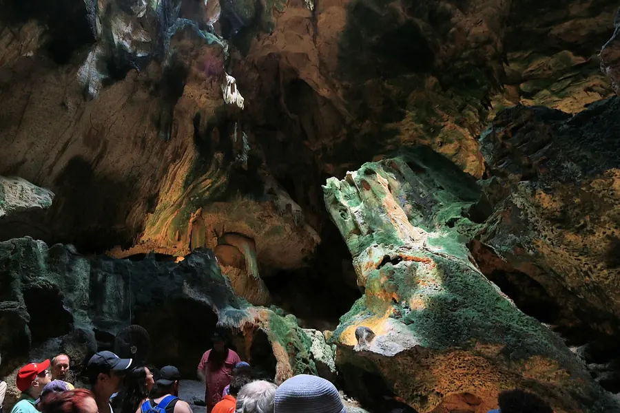 Hato Caves, Curacao