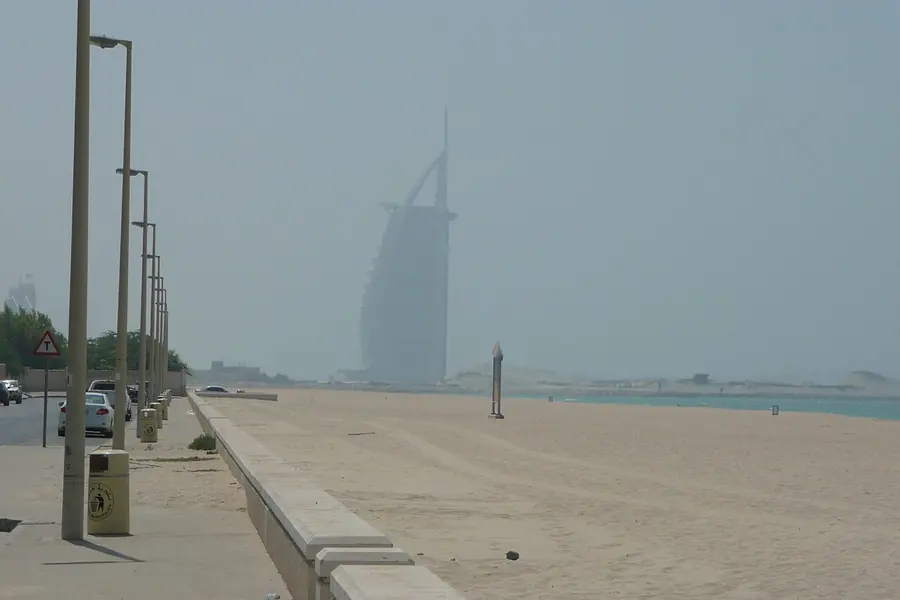 Jumeirah Beach + Burj Al Arab exterior, Dubai