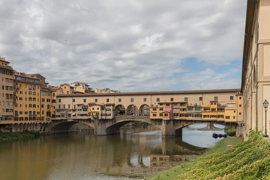 Ponte Vecchio + the Arno, Florence