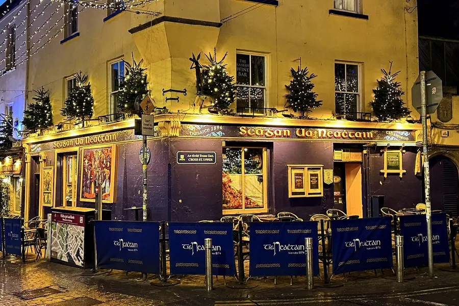 Tigh Neachtain, Galway