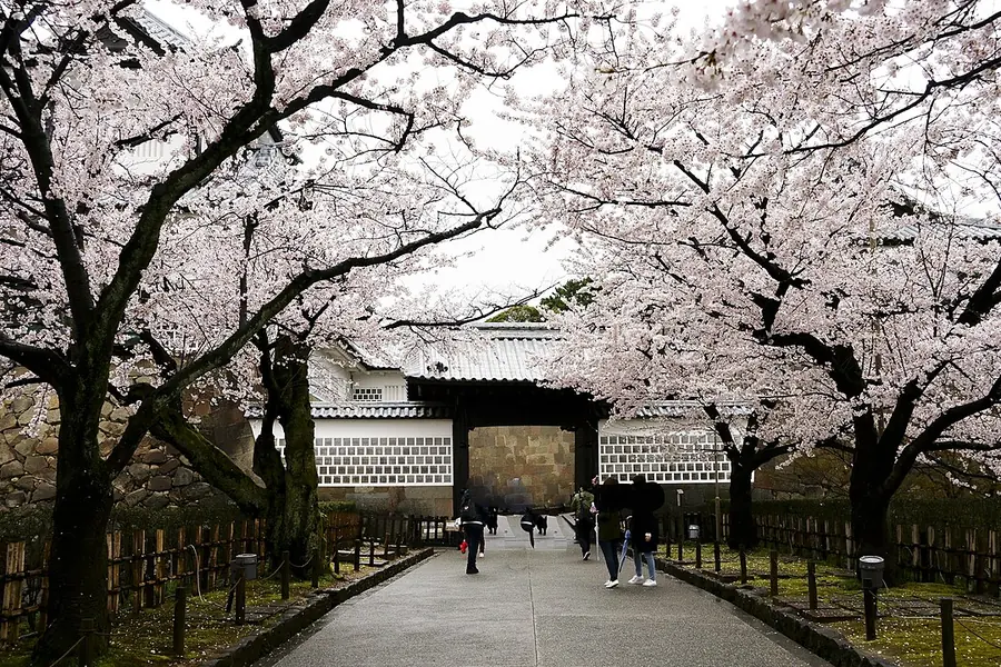 Kanazawa Castle Park, Kanazawa