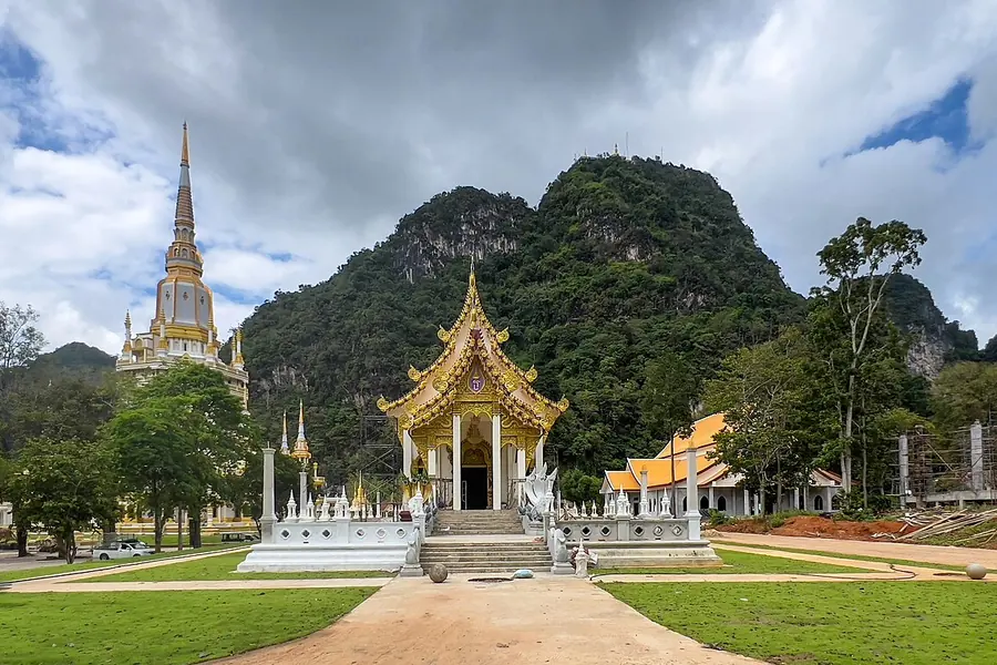 Tiger Cave Temple, Krabi