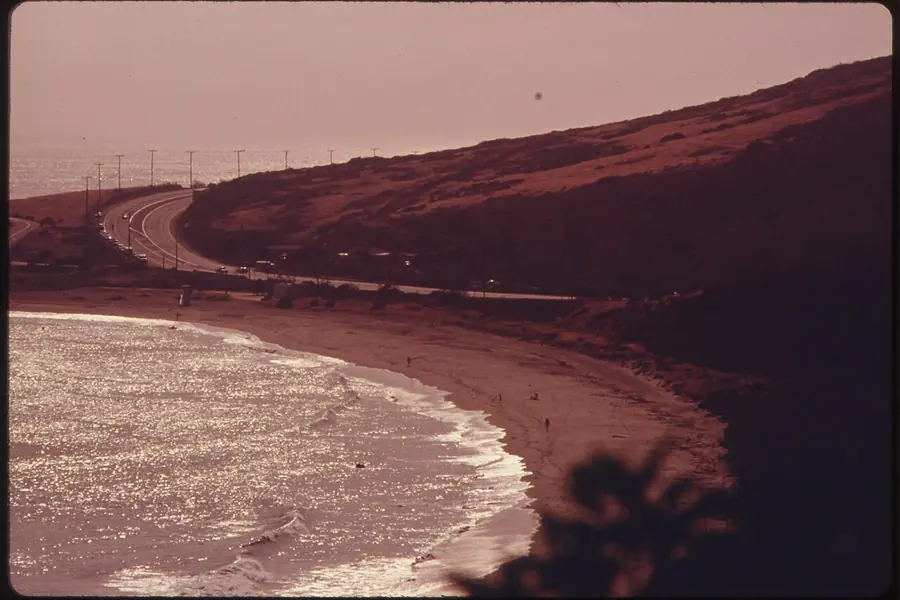 Pacific Coast Highway North to Malibu, Los Angeles