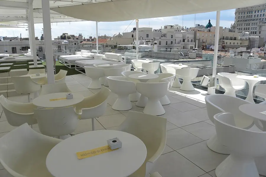 Rooftop bar, Madrid