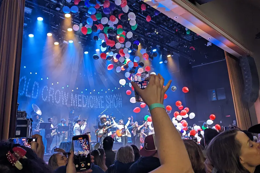 Show at the Ryman Auditorium, Nashville