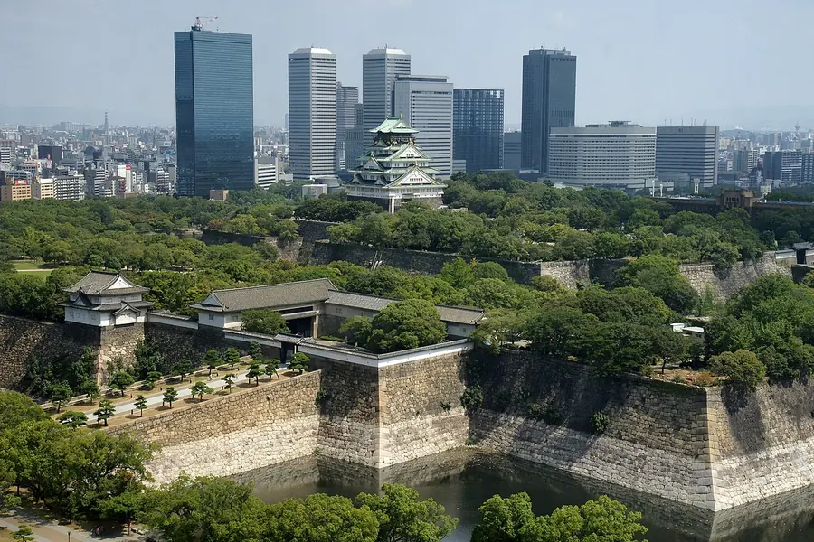 Osaka Castle + Castle Park, Osaka