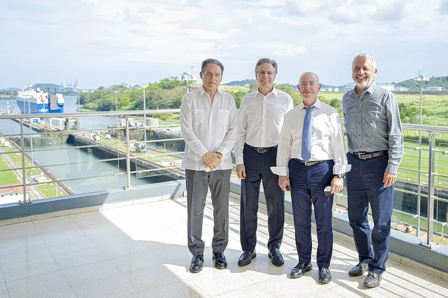 Miraflores Locks Visitor Center, Panama City