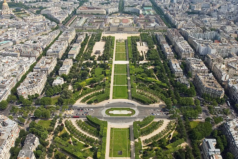 Eiffel Tower (second floor + Champ de Mars picnic), Paris
