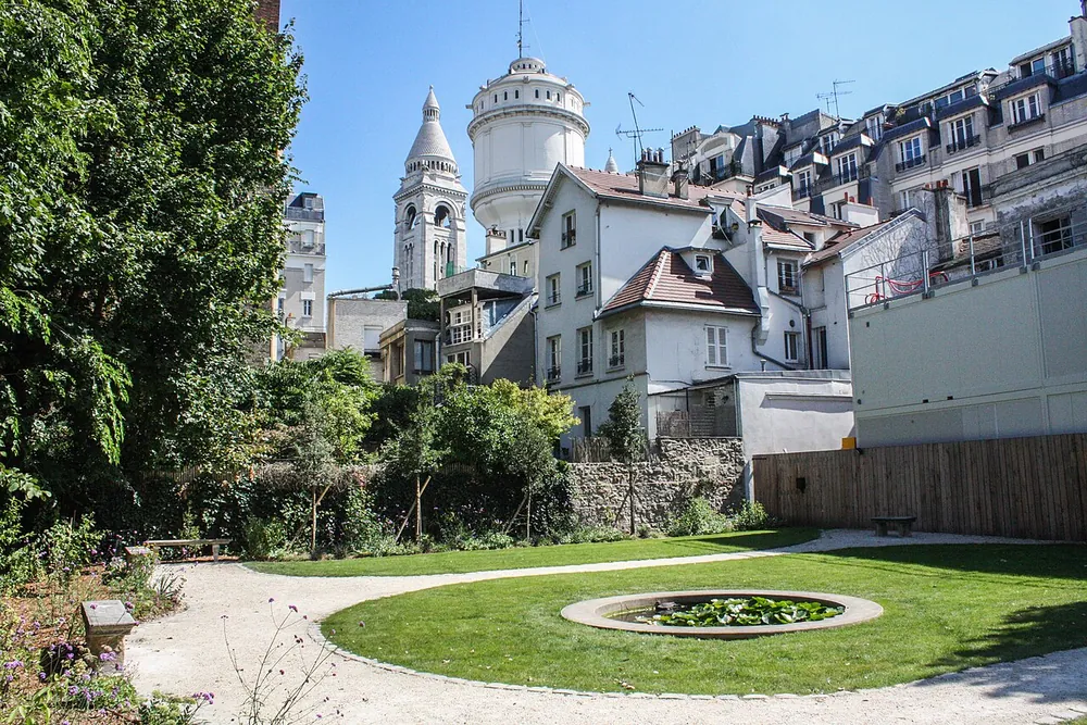 Musée de Montmartre + Renoir's Garden, Paris