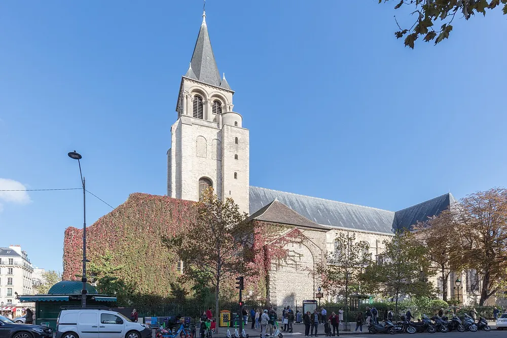 Saint-Germain-des-Prés — last-minute shopping, Paris