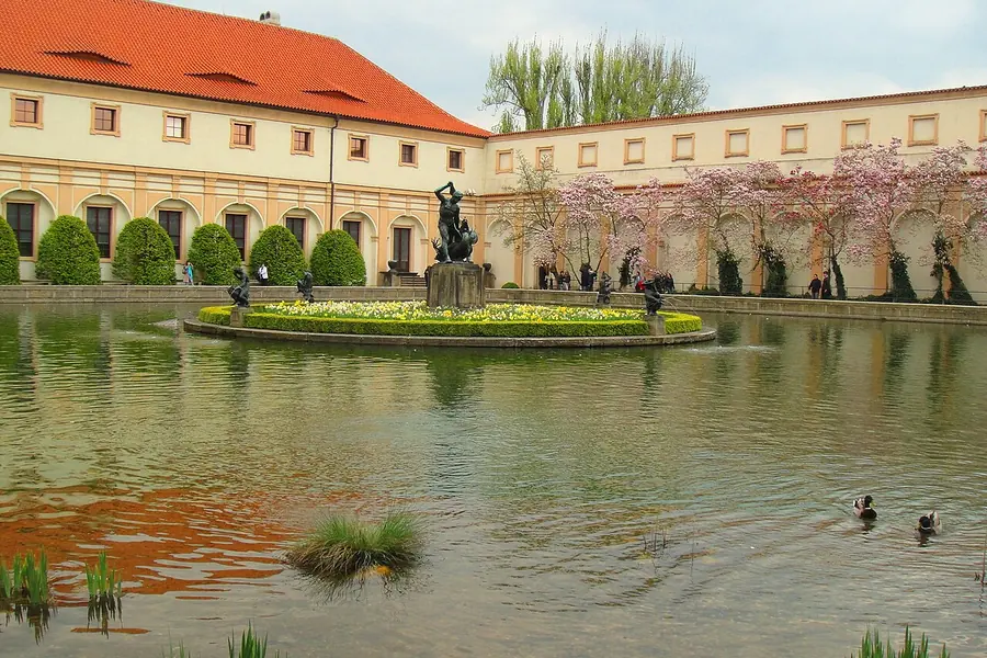 Wallenstein Garden, Prague