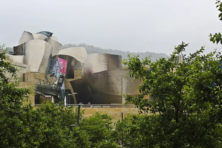 Guggenheim Museum Bilbao, San Sebastian