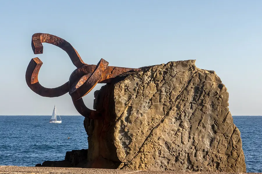 Peine del Viento, San Sebastian