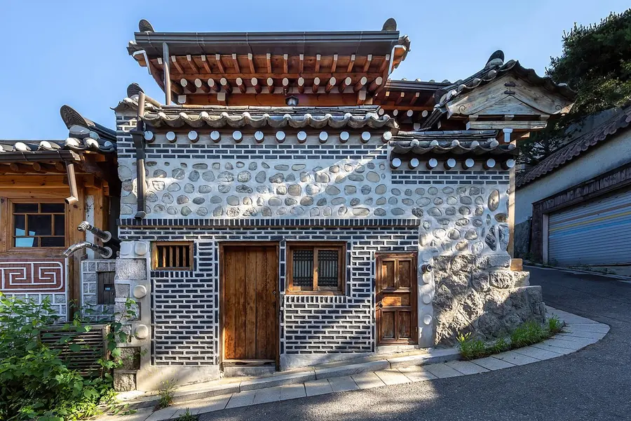 Bukchon Hanok Village, Seoul