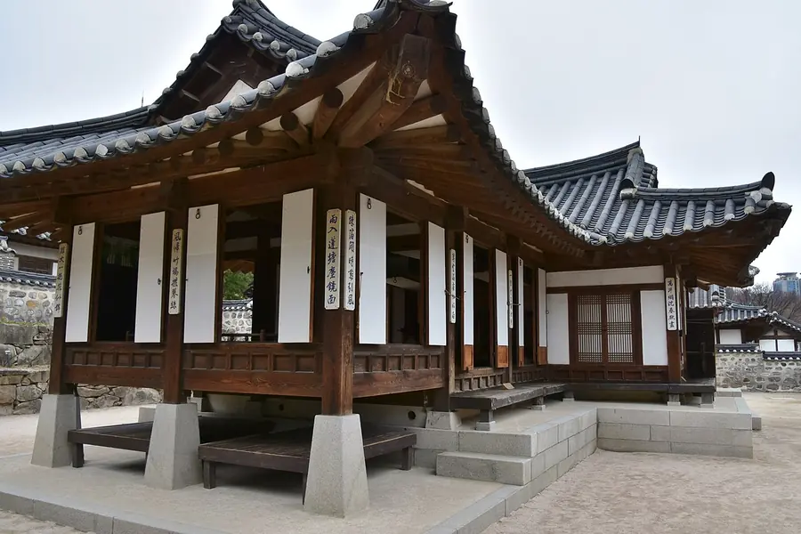 Namsangol Hanok Village, Seoul