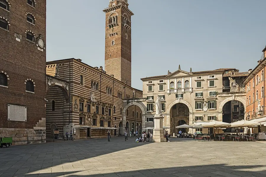 Torre dei Lamberti, Verona