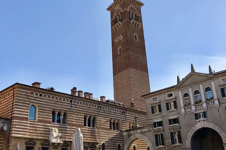 Torre dei Lamberti, Verona
