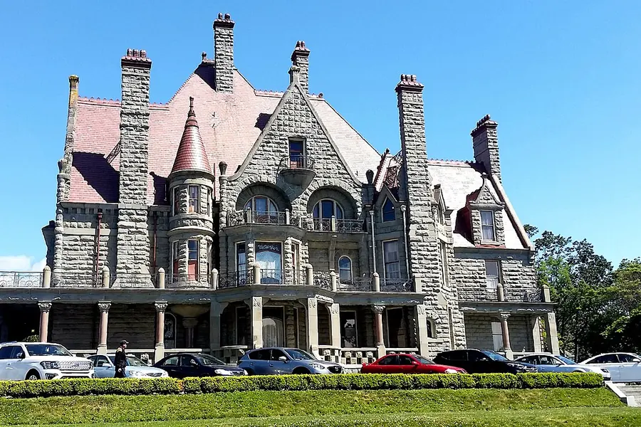 Craigdarroch Castle, Victoria